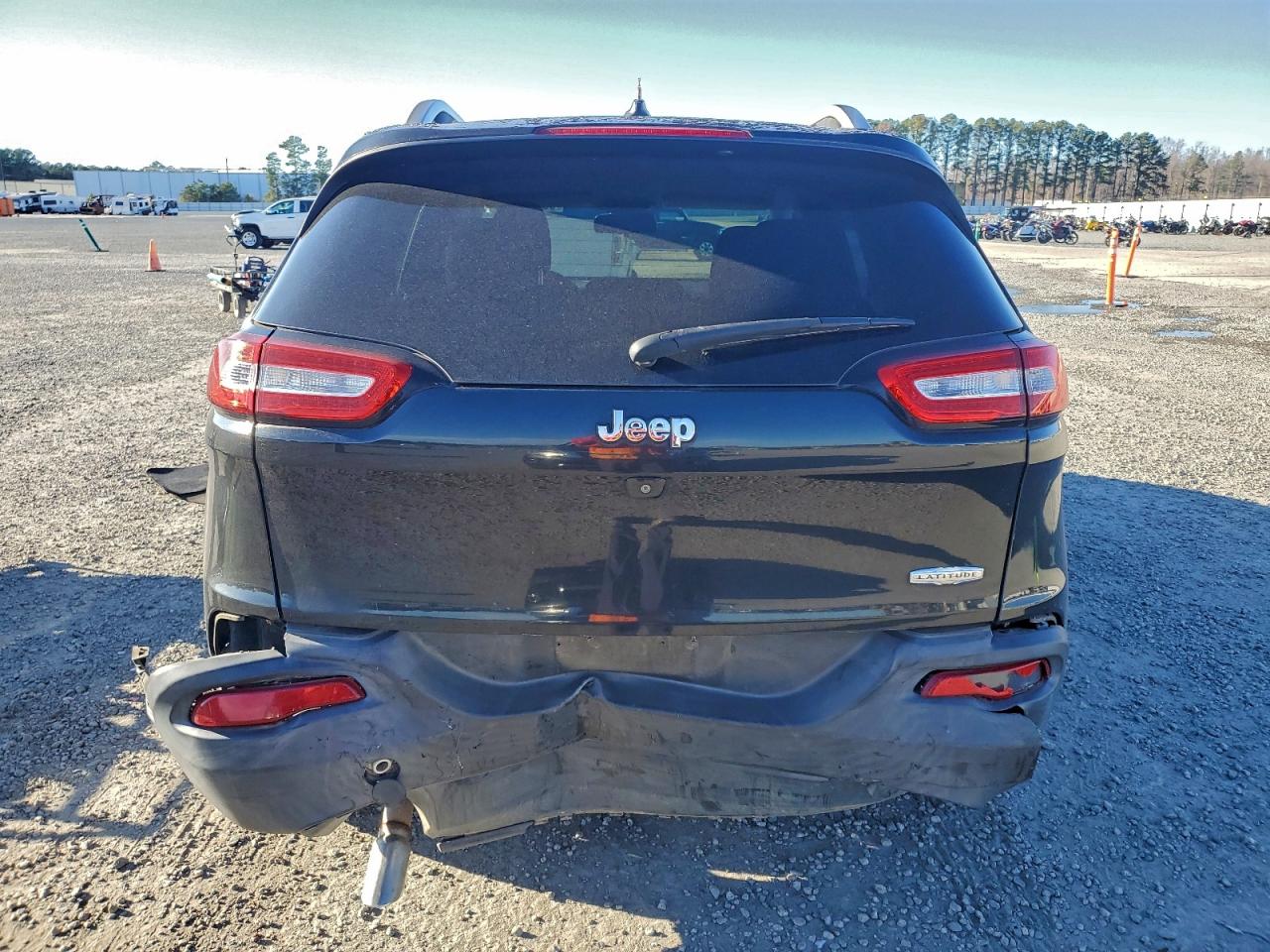 JEEP CHEROKEE LATITUDE 2015