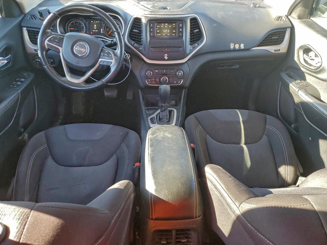 JEEP CHEROKEE LATITUDE 2015