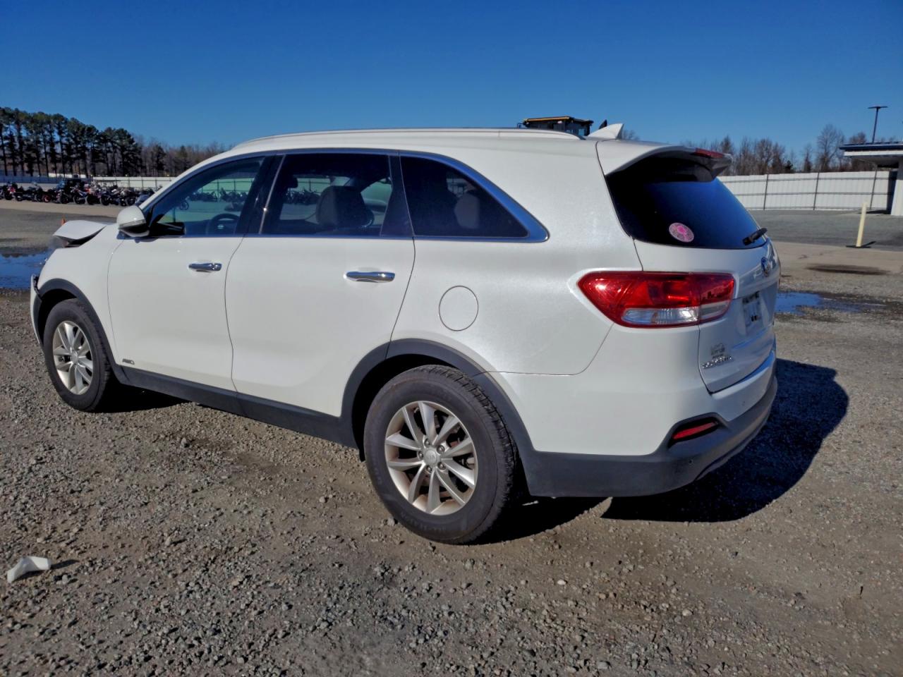 KIA SORENTO LX 2016