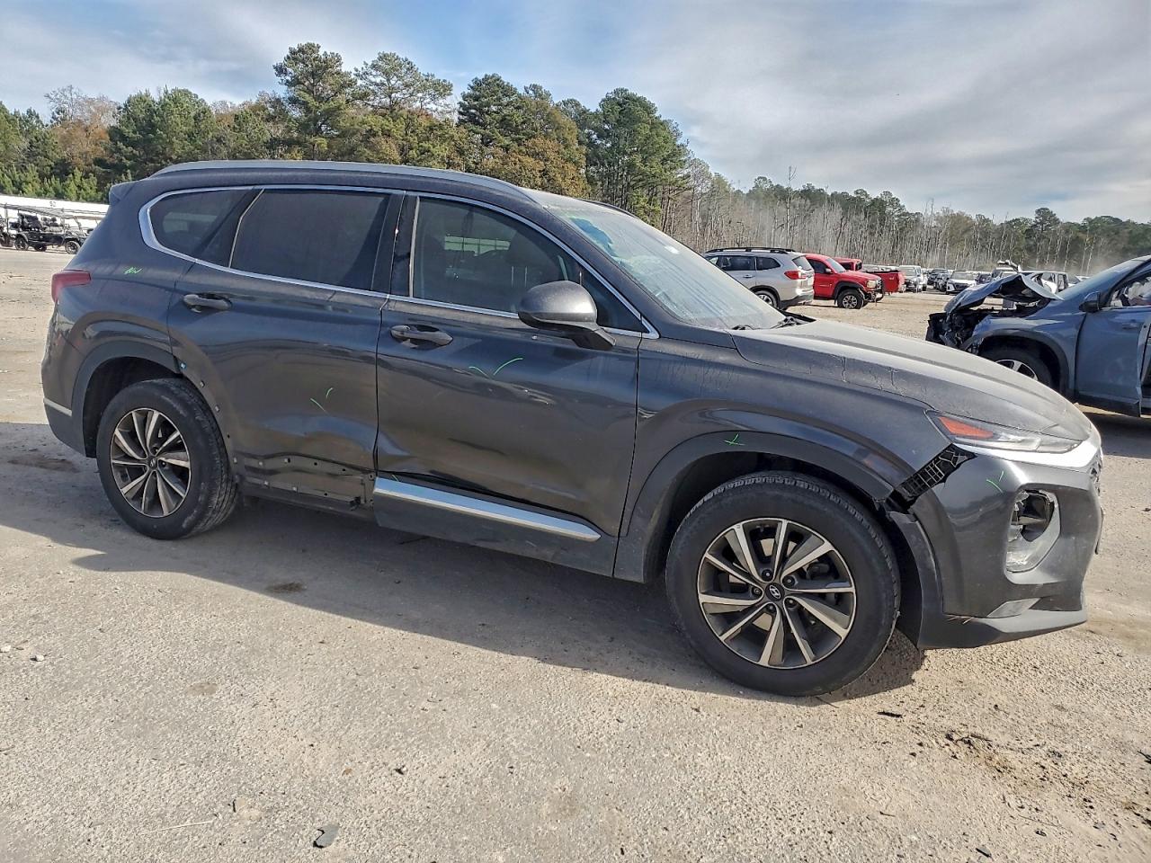 HYUNDAI SANTA FE SEL 2019