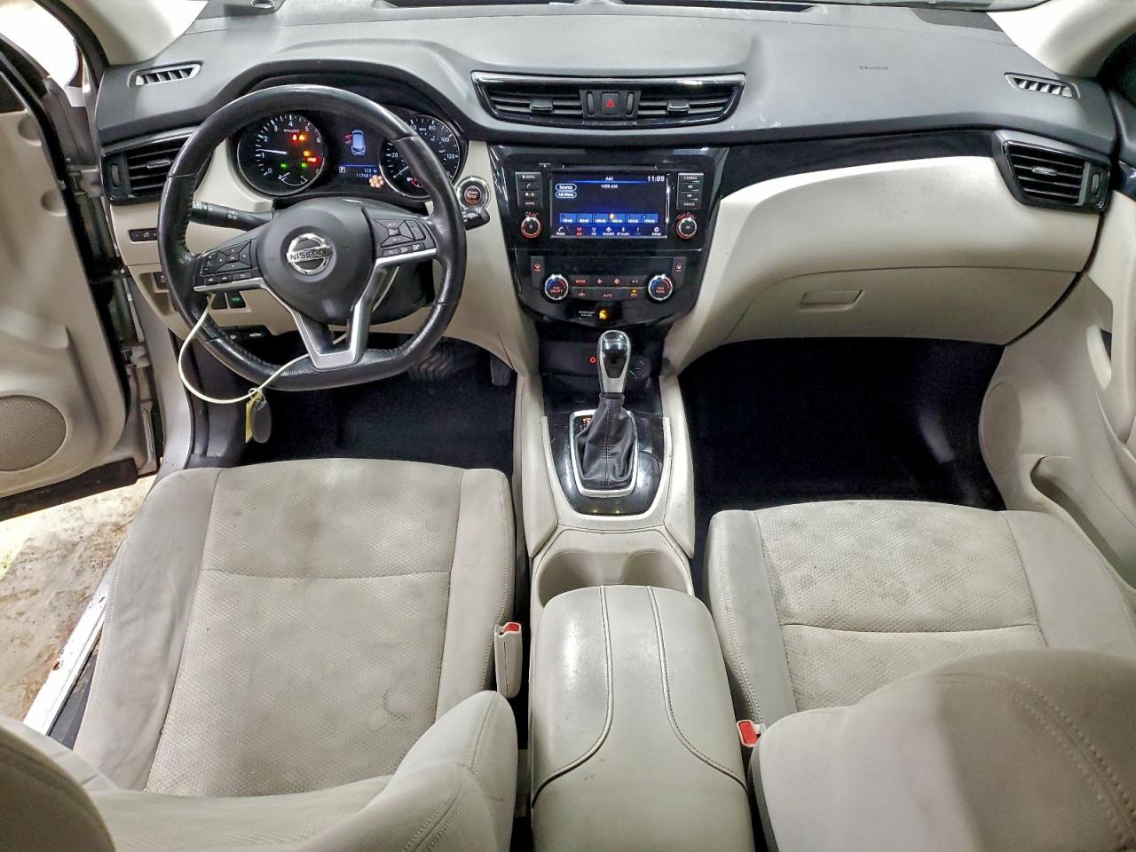 NISSAN ROGUE SPORT SV 2019