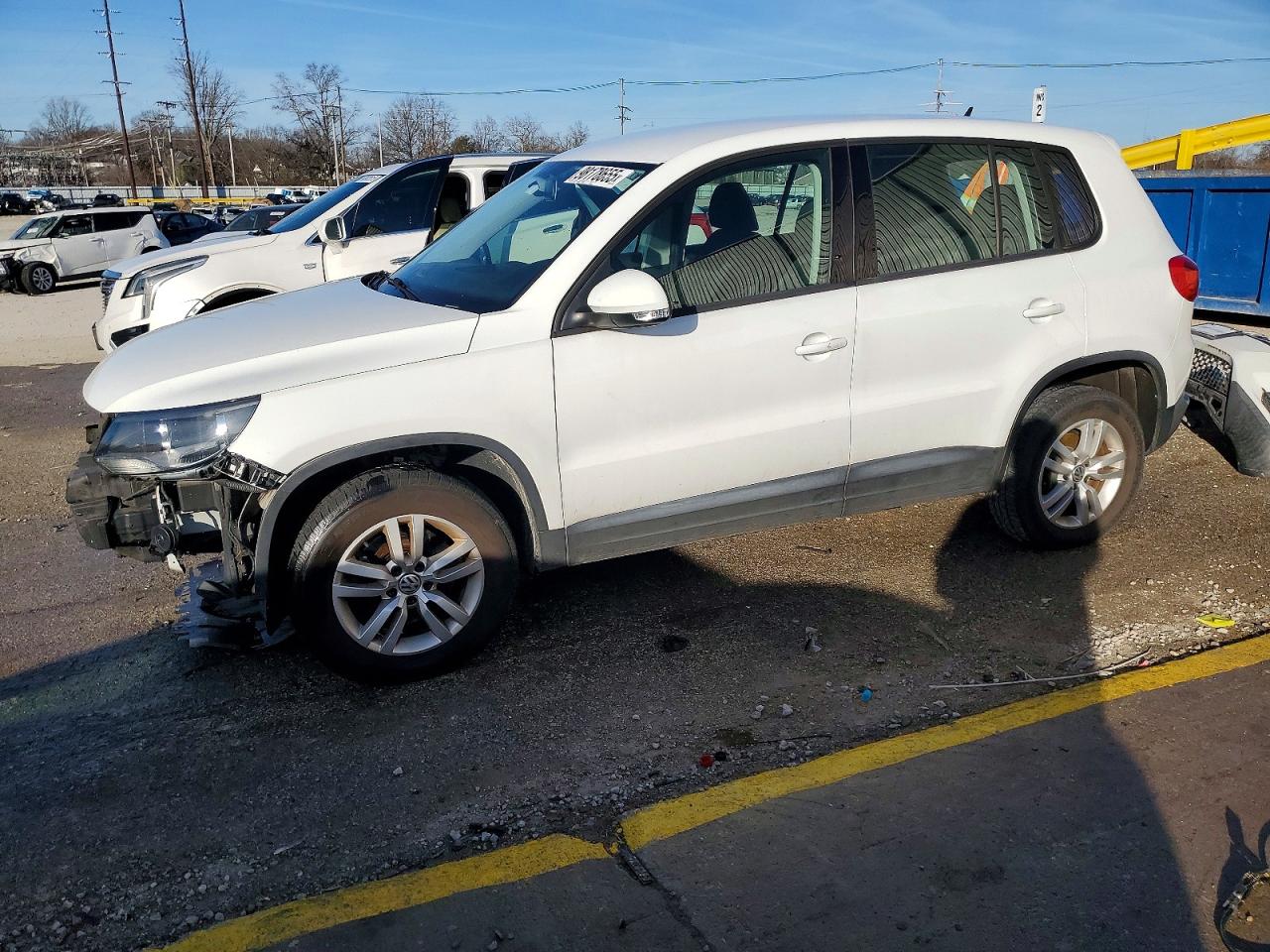 VOLKSWAGEN TIGUAN S 2014