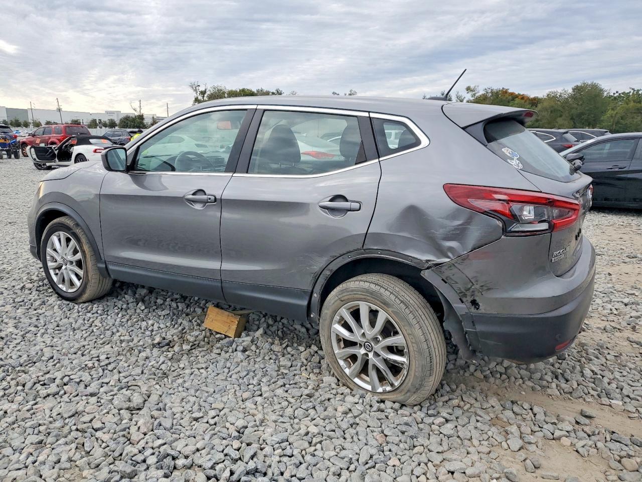 NISSAN ROGUE SPORT S 2021