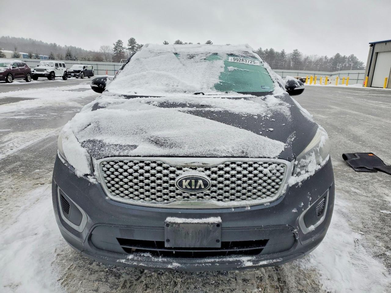 KIA SORENTO LX 2017