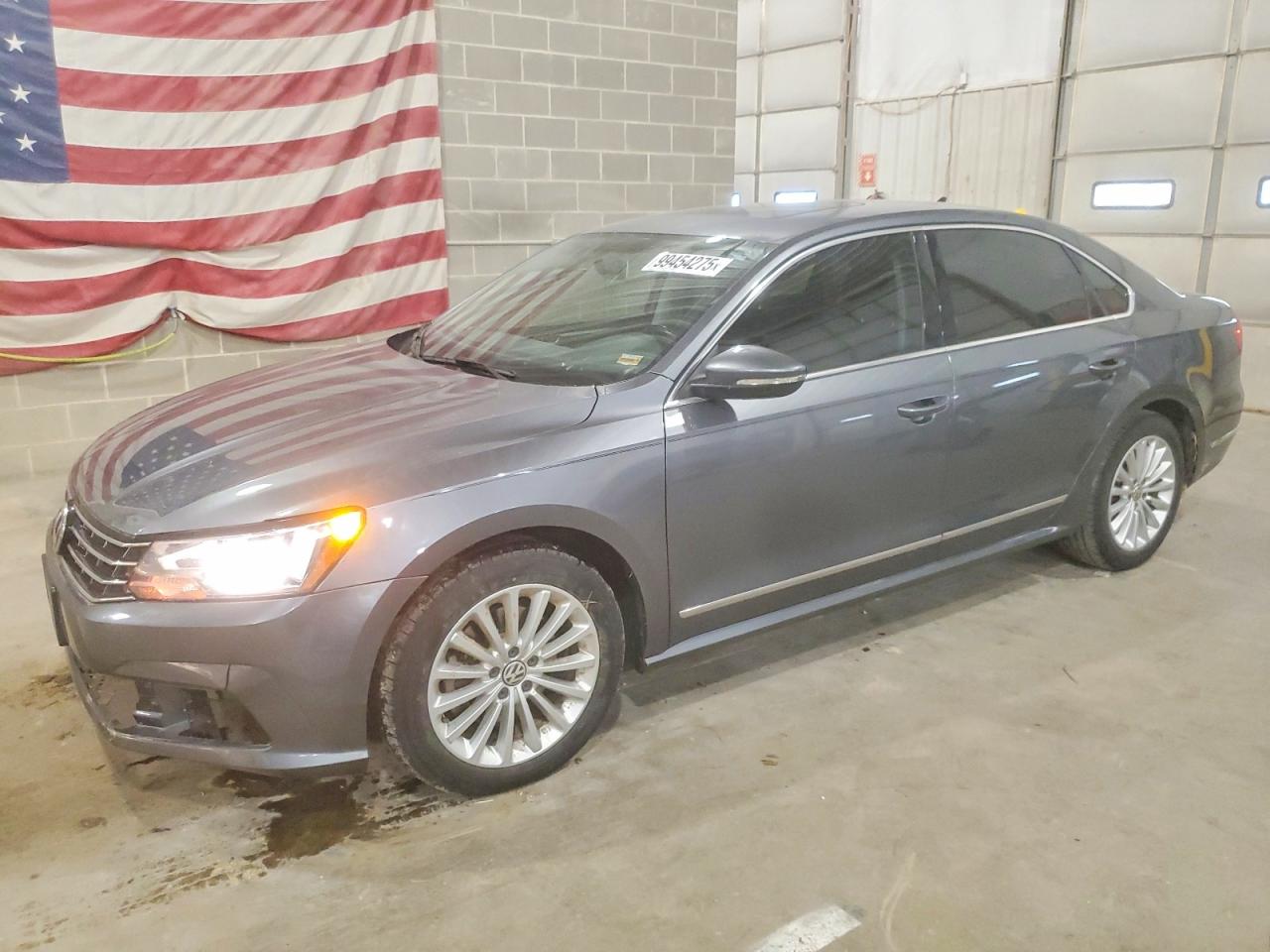 VOLKSWAGEN PASSAT SE 2016