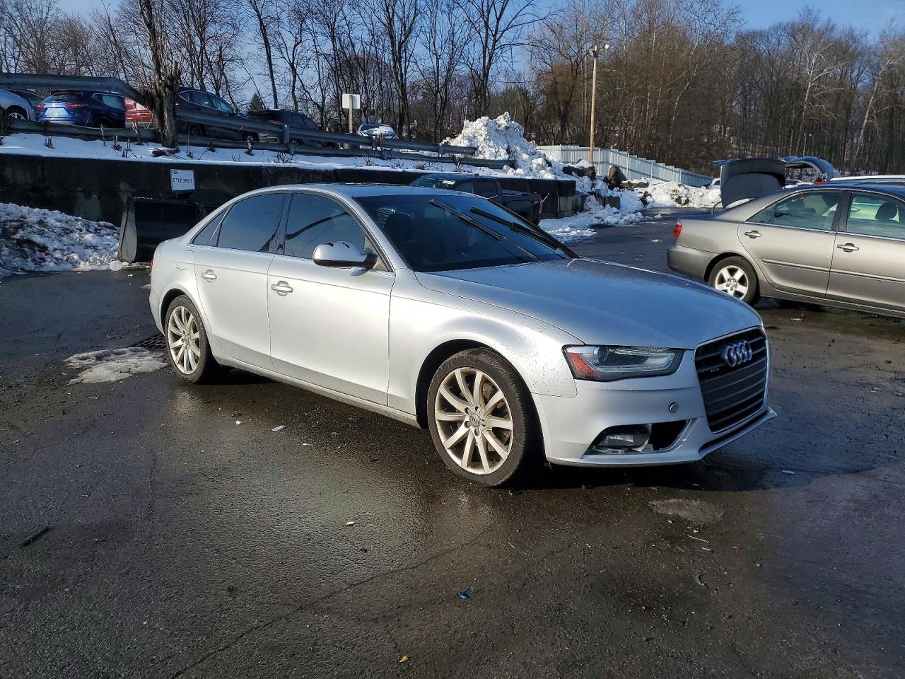 AUDI A4 PREMIUM PLUS 2012