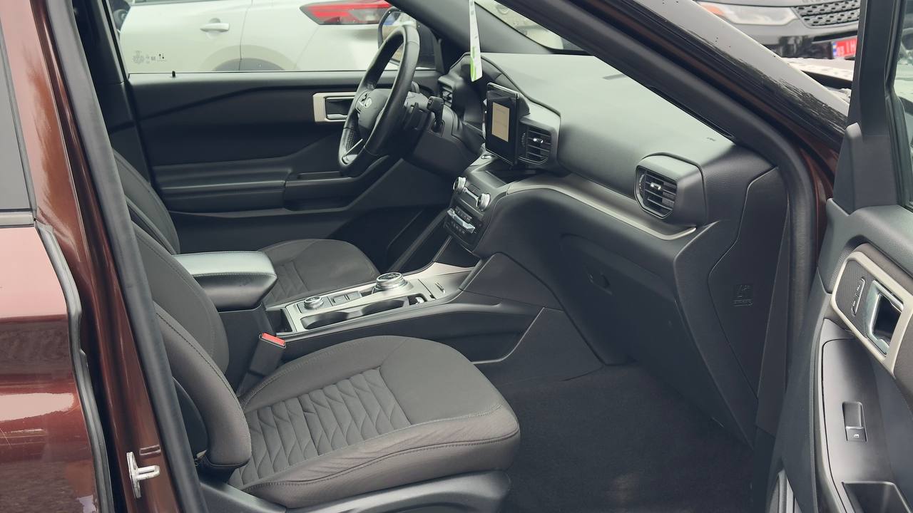 FORD EXPLORER XLT 2020