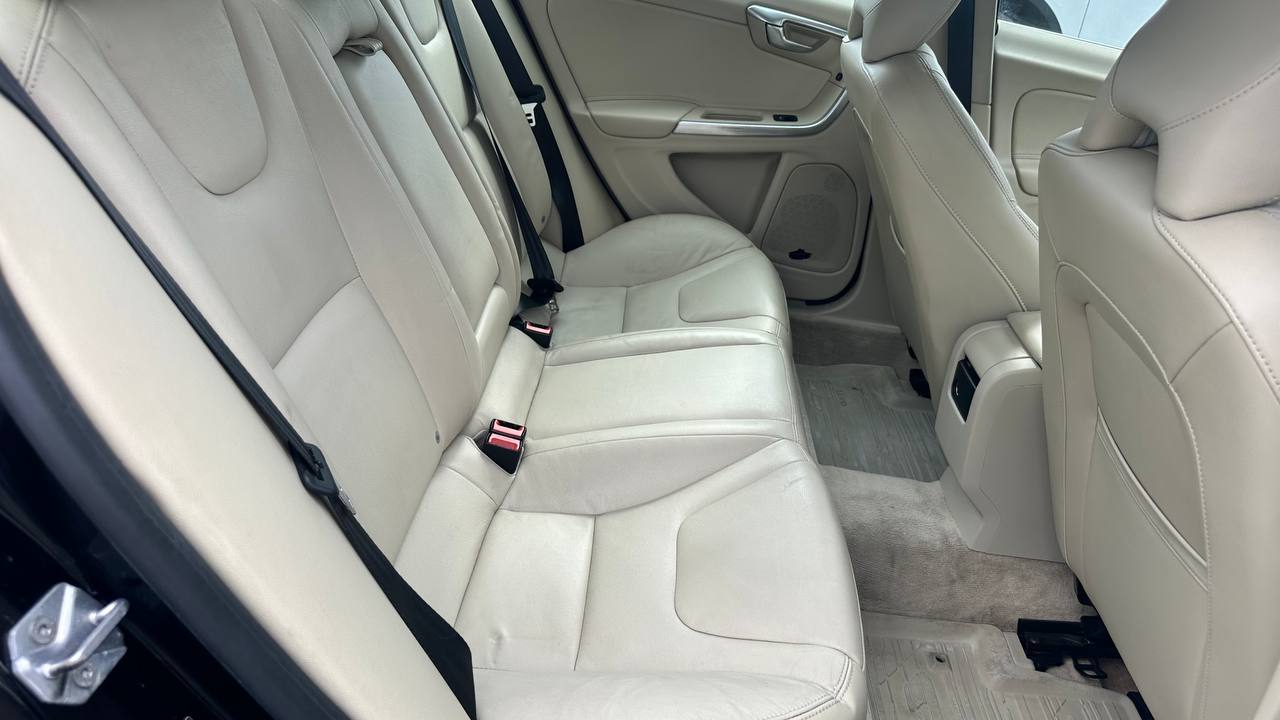 VOLVO S60 PREMIER 2014