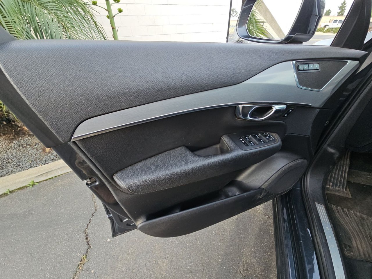 VOLVO XC90 T6 MOMENTUM 2016