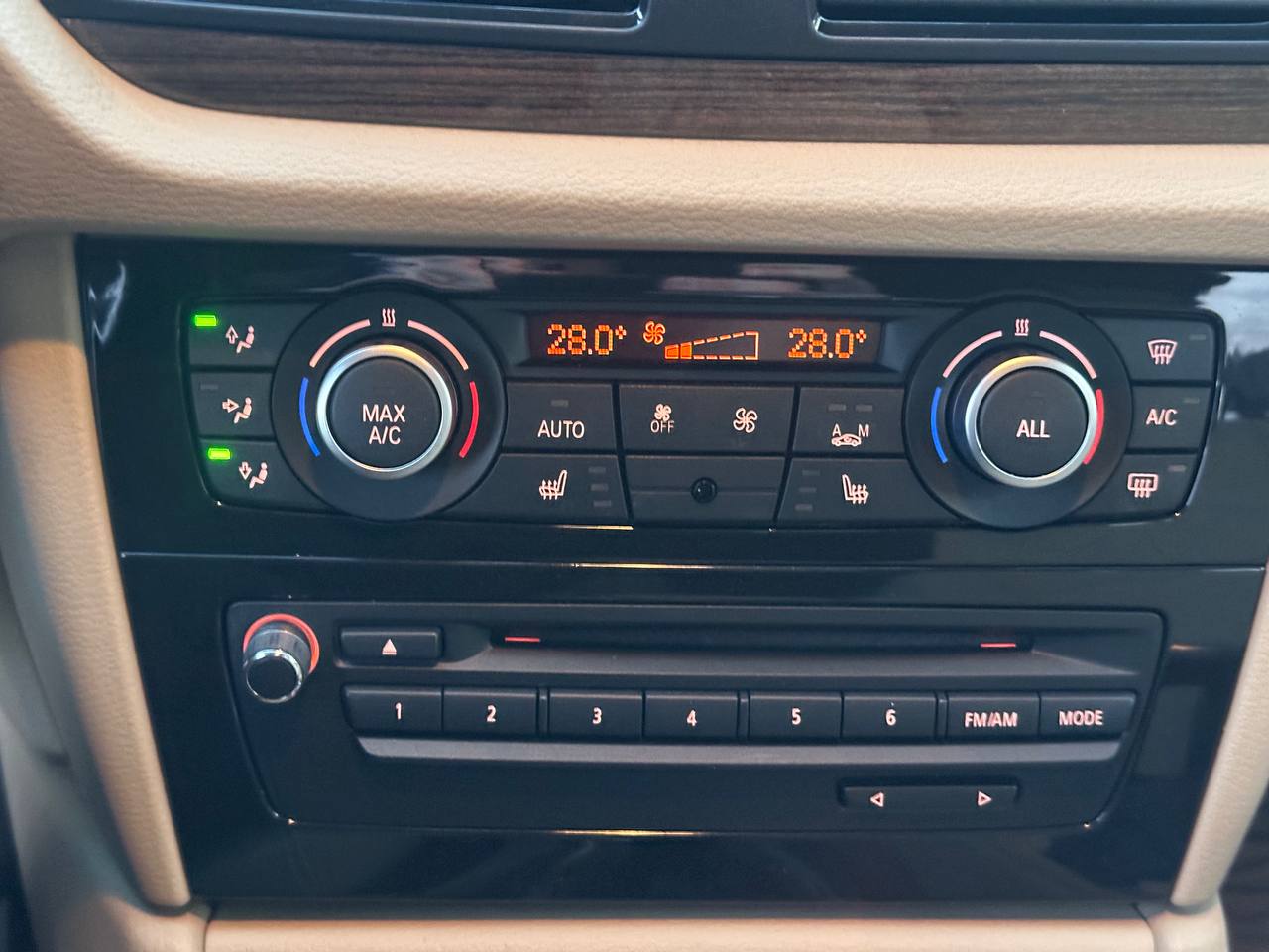 BMW X1 XDRIVE28I 2014