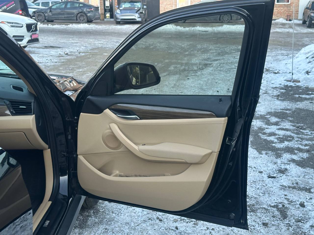 BMW X1 XDRIVE28I 2014