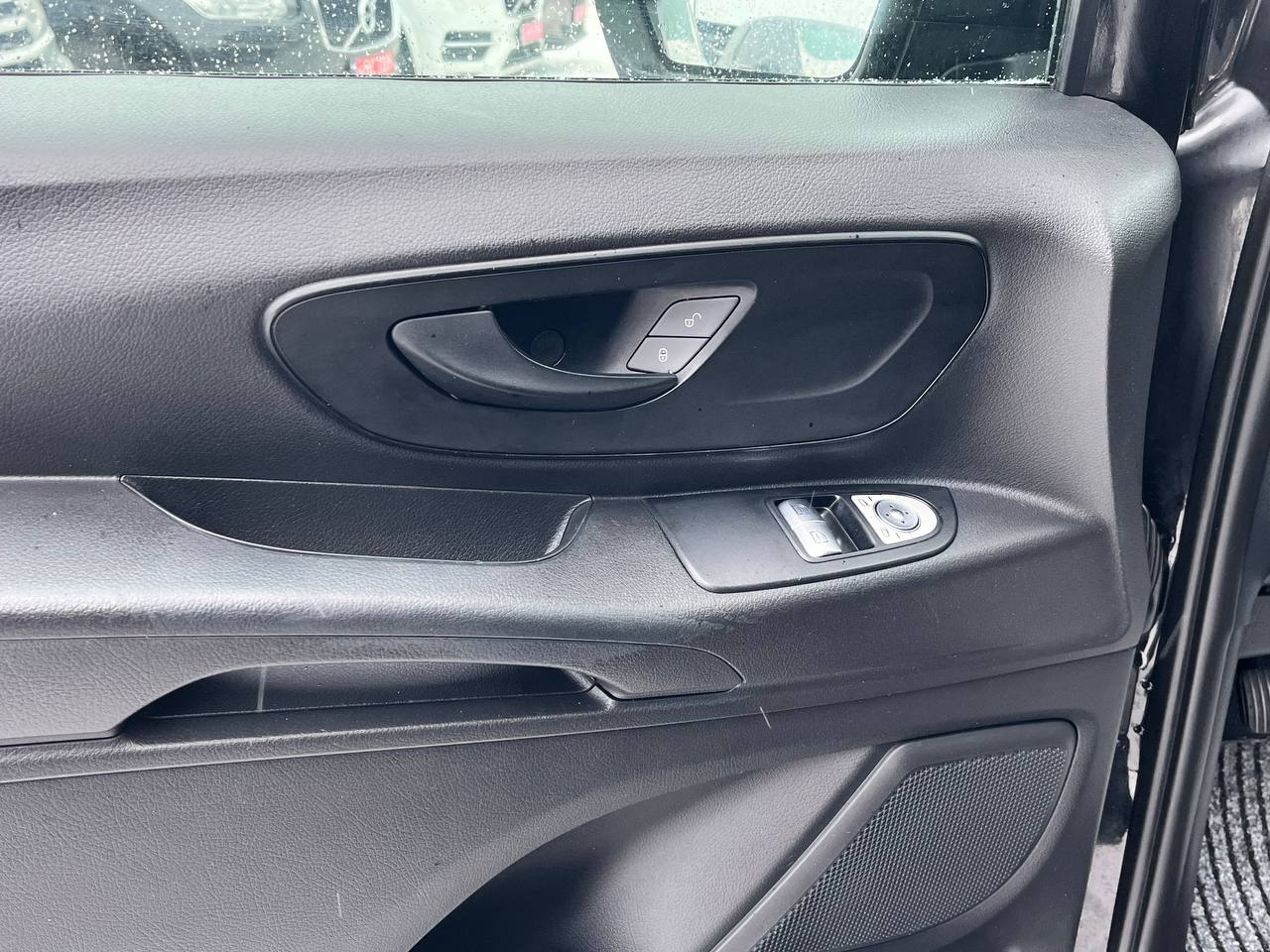 MERCEDES-BENZ VITO 114 2014