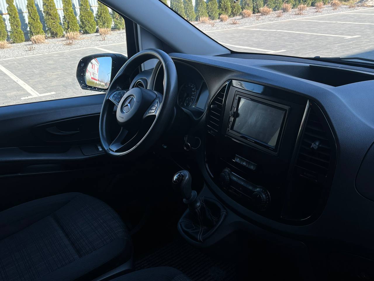 MERCEDES-BENZ VITO 114 2014