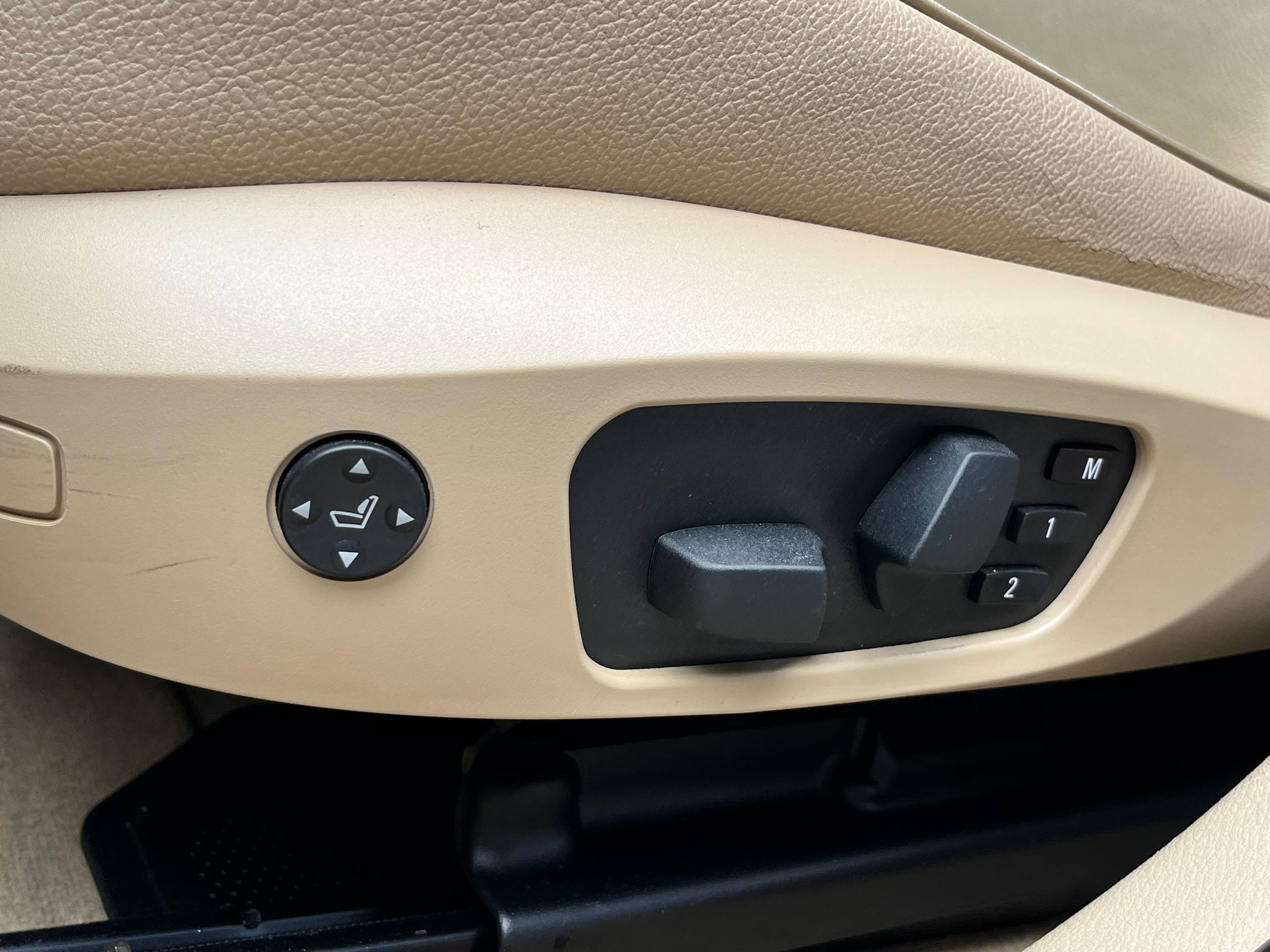 BMW X1 XDRIVE28I 2014