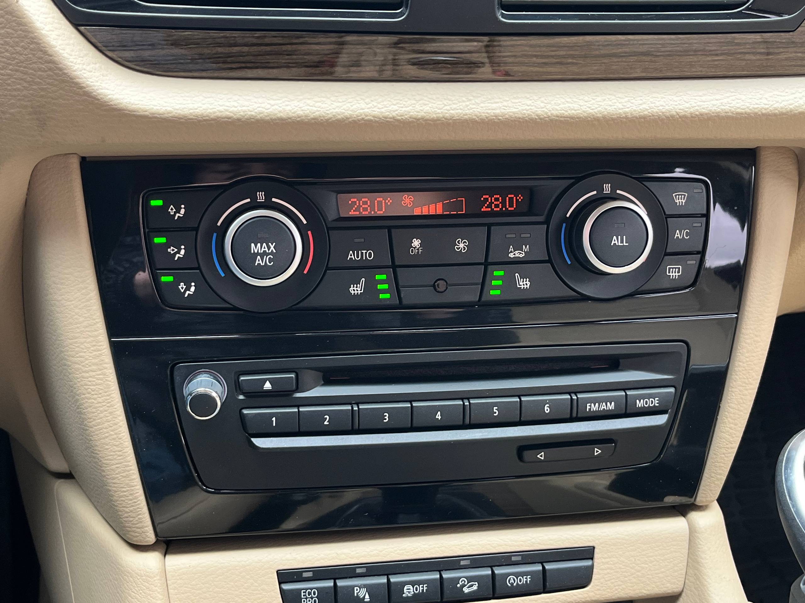 BMW X1 XDRIVE28I 2014