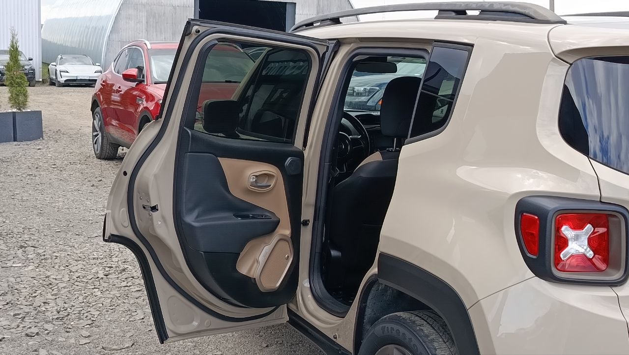JEEP RENEGADE LATITUDE 2016