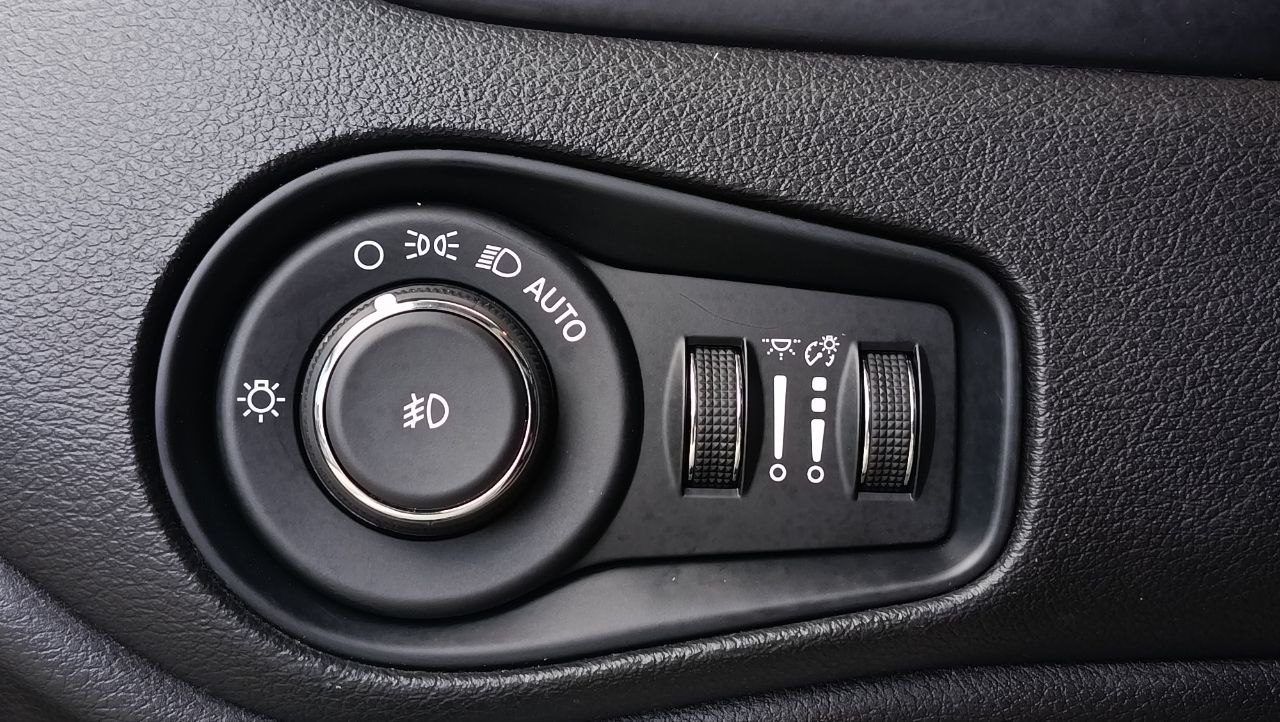 JEEP RENEGADE LATITUDE 2016