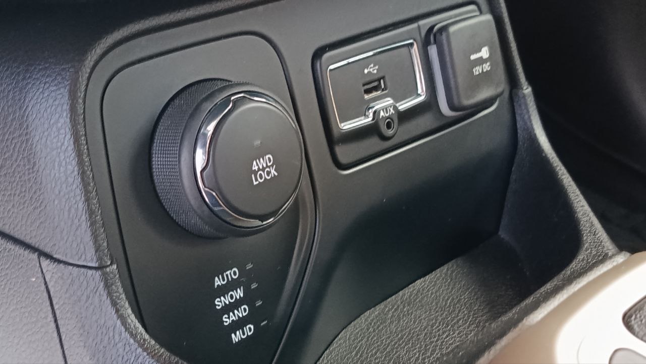 JEEP RENEGADE LATITUDE 2016