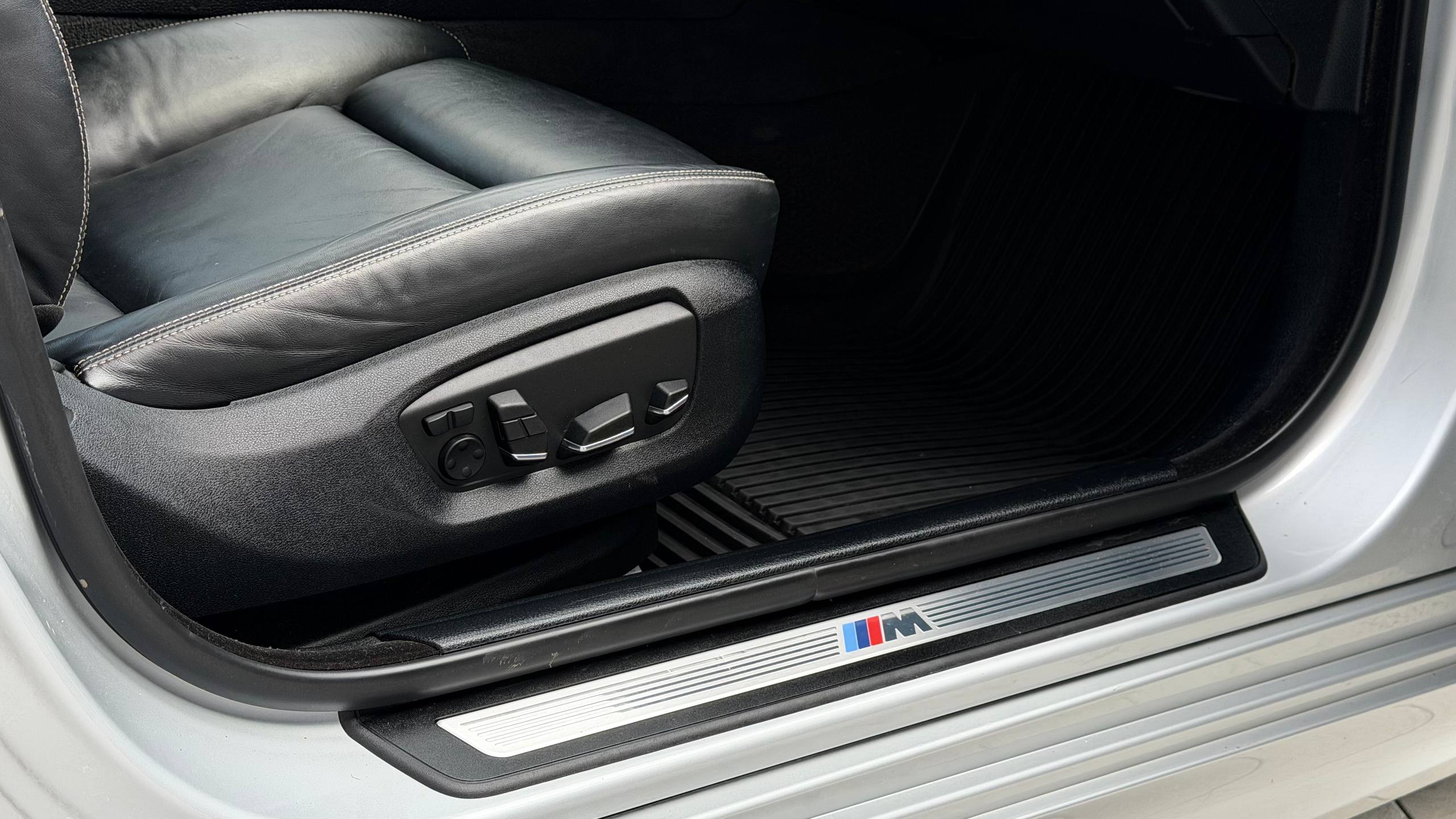 BMW 5 SERIES SEDAN 528I M SPORT LINE 2014