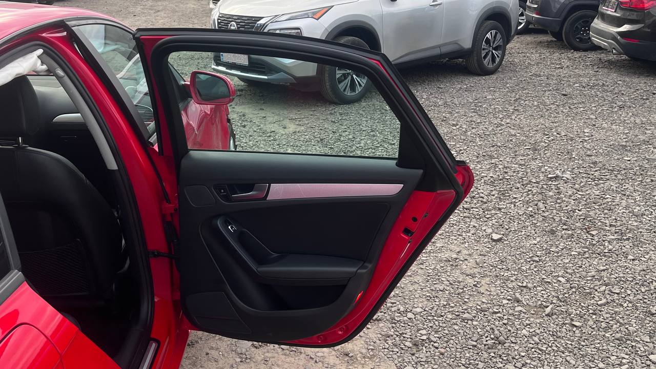 AUDI A4 PREMIUM 2012