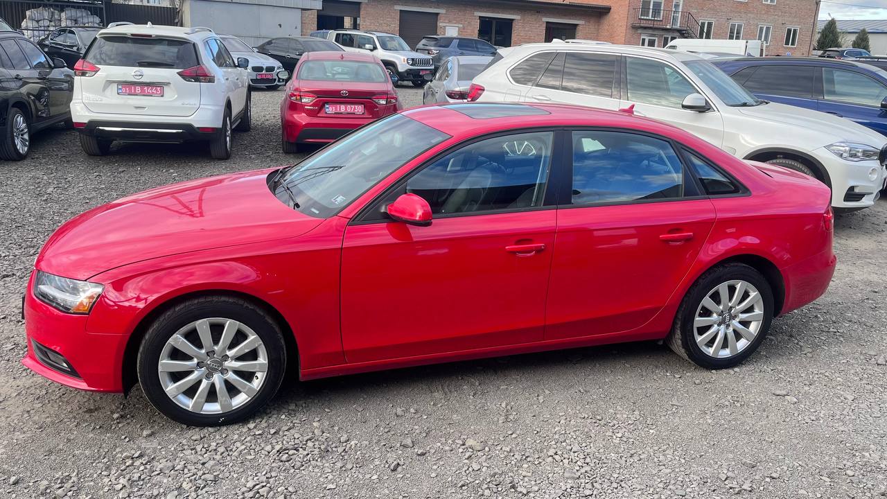 AUDI A4 PREMIUM 2012