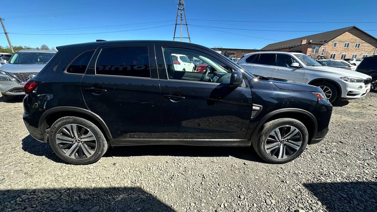 MITSUBISHI OUTLANDER SPORT ES 2019