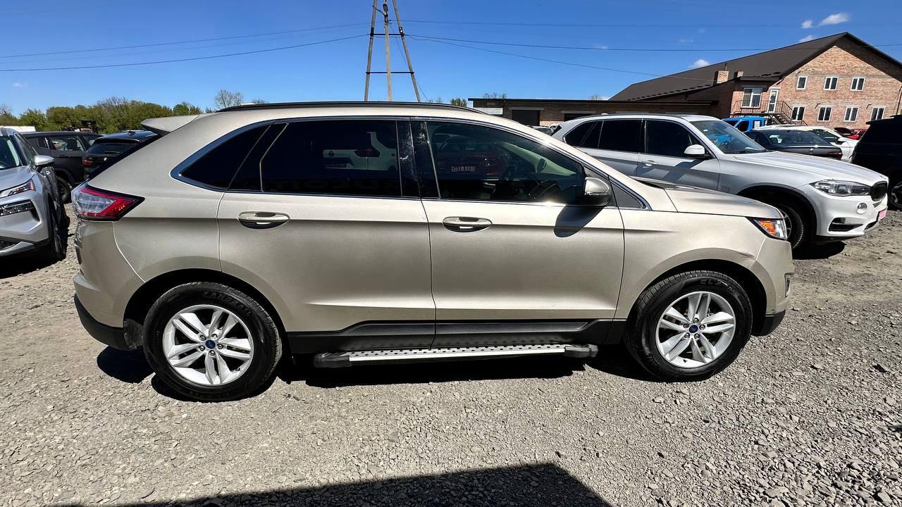FORD EDGE SEL 2017