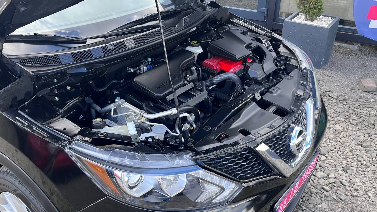 NISSAN ROGUE SPORT SV 2017