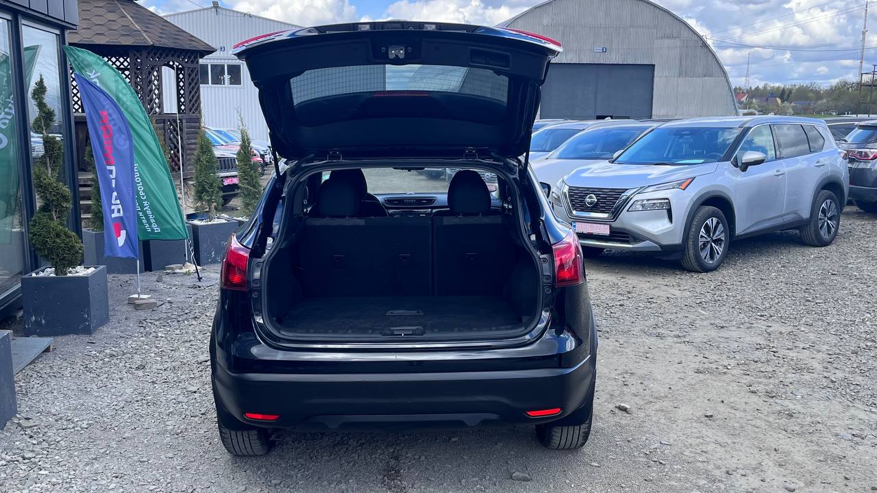 NISSAN ROGUE SPORT SV 2017