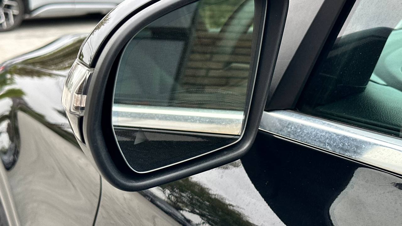 MERCEDES-BENZ GLC 300 2016