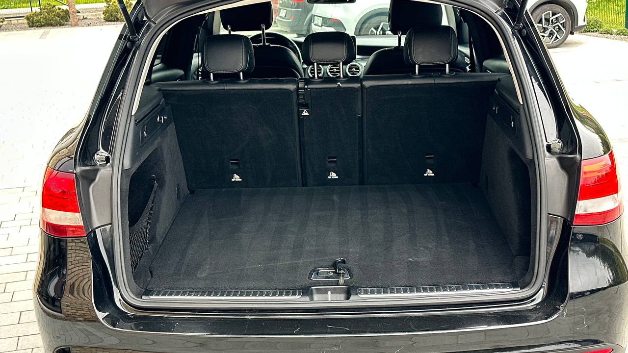 MERCEDES-BENZ GLC 300 2016