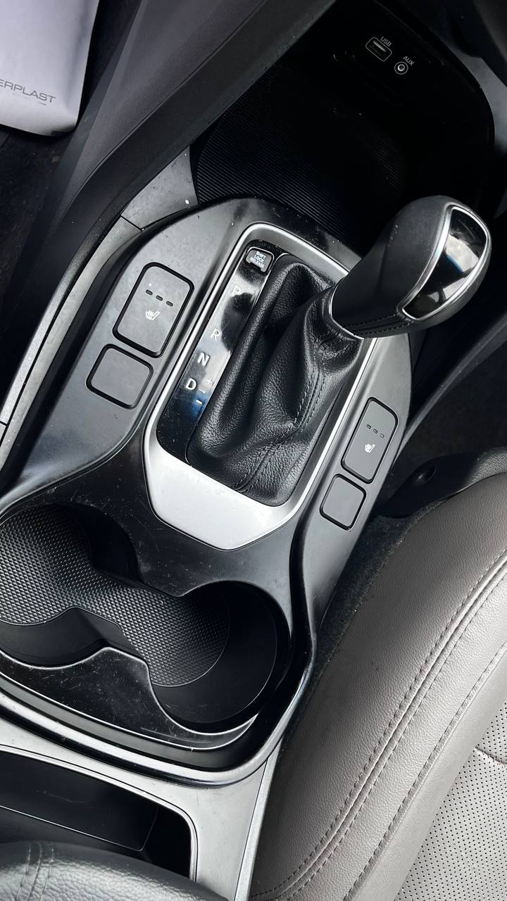 HYUNDAI SANTA FE SPORT 2016