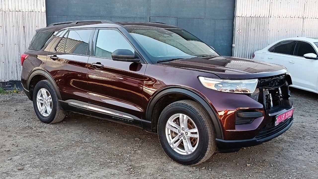 FORD EXPLORER XLT 2020