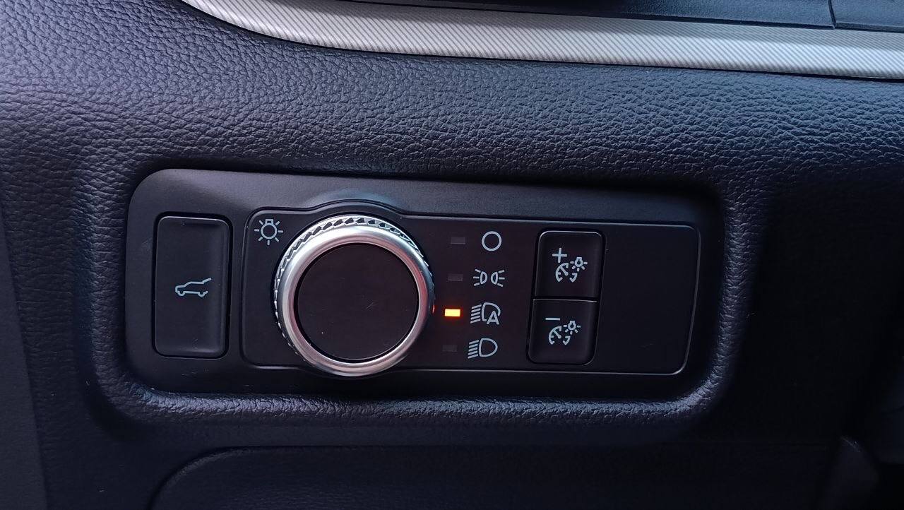 FORD EXPLORER XLT 2020