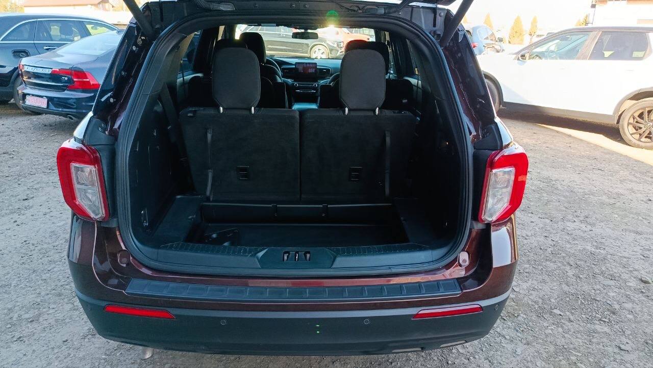 FORD EXPLORER XLT 2020