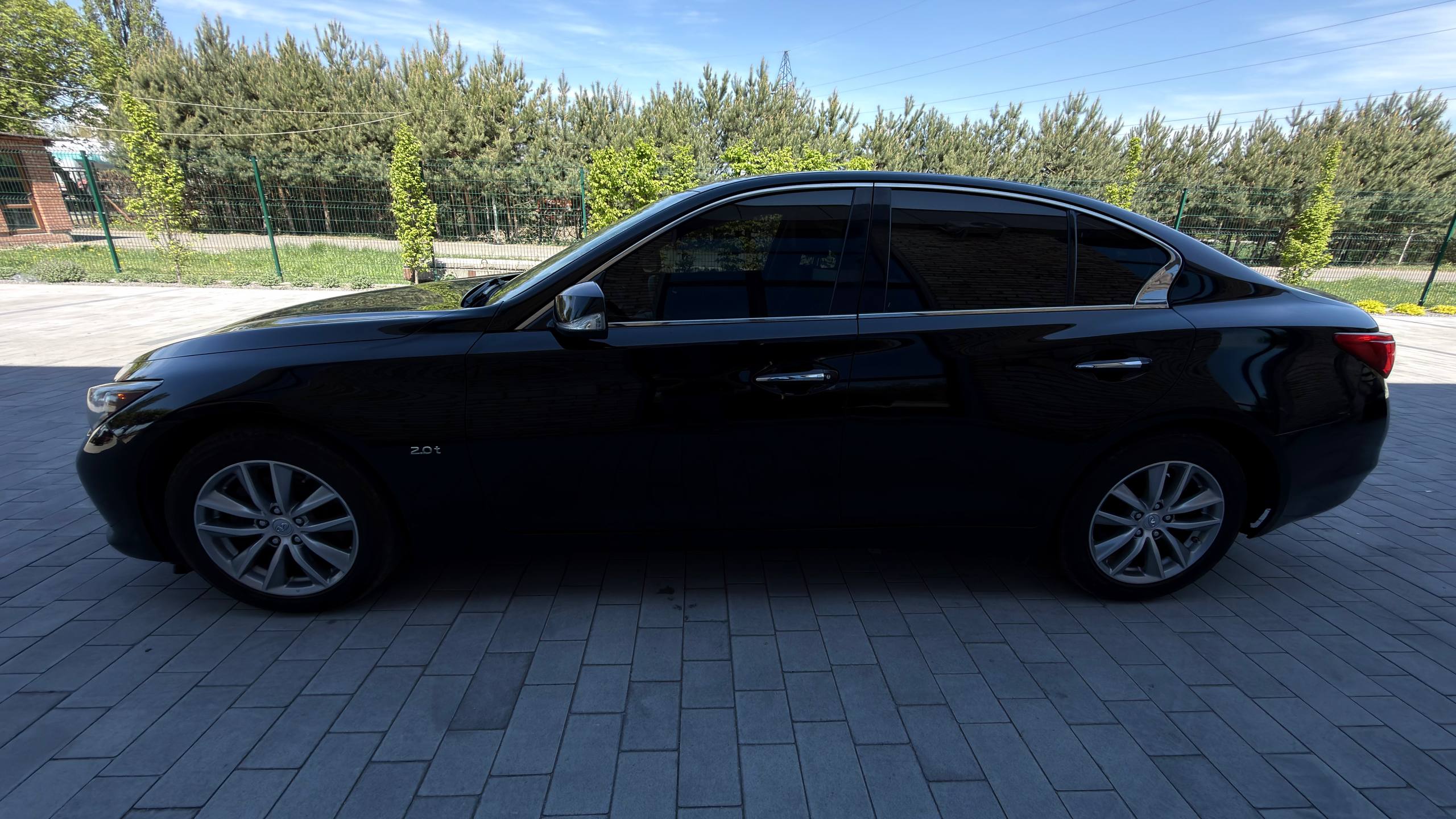 INFINITI Q50 BASE 2017