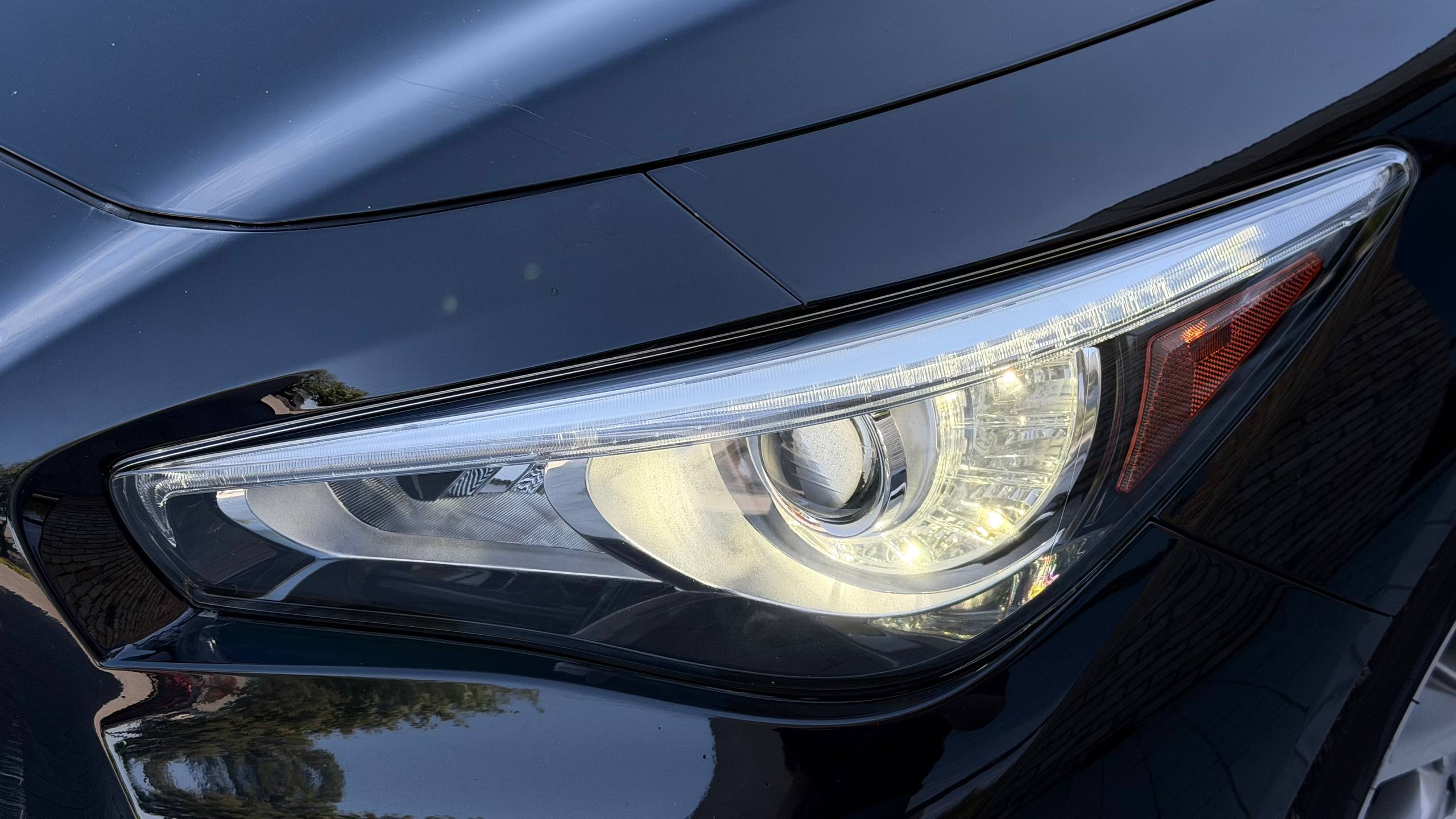 INFINITI Q50 BASE 2017