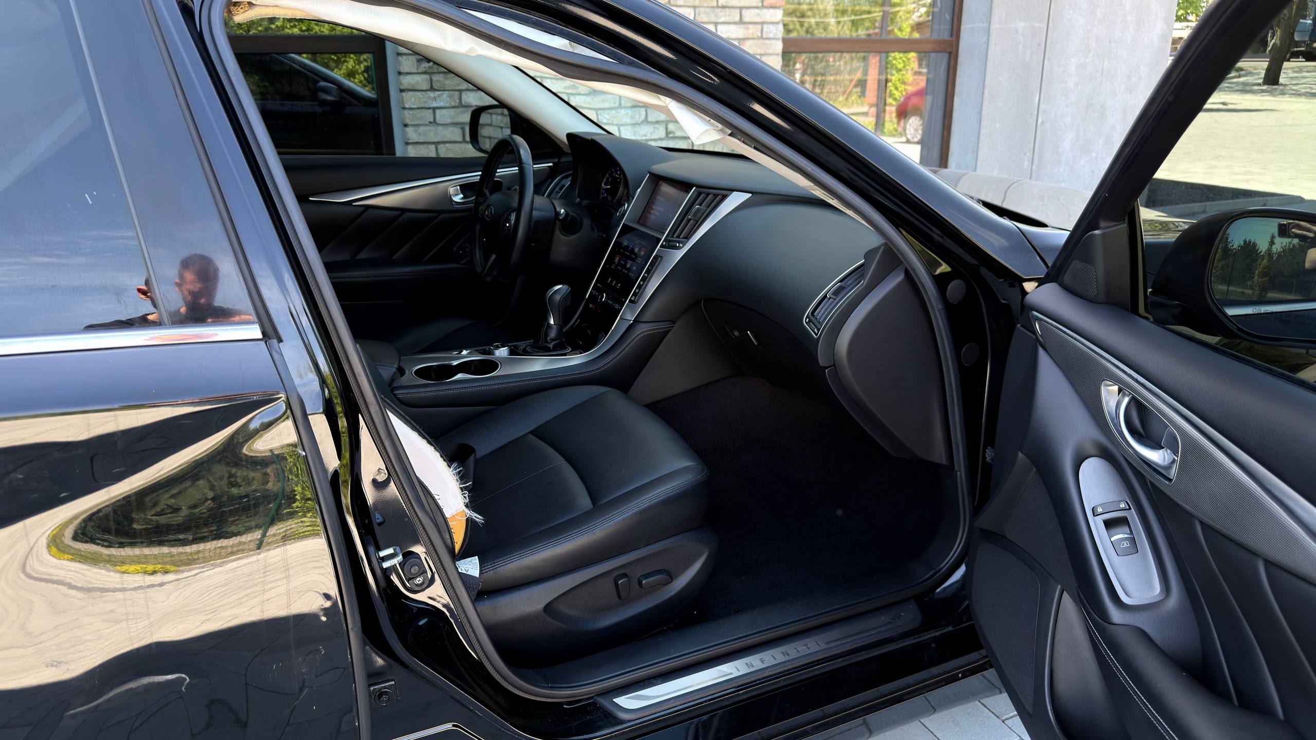 INFINITI Q50 BASE 2017