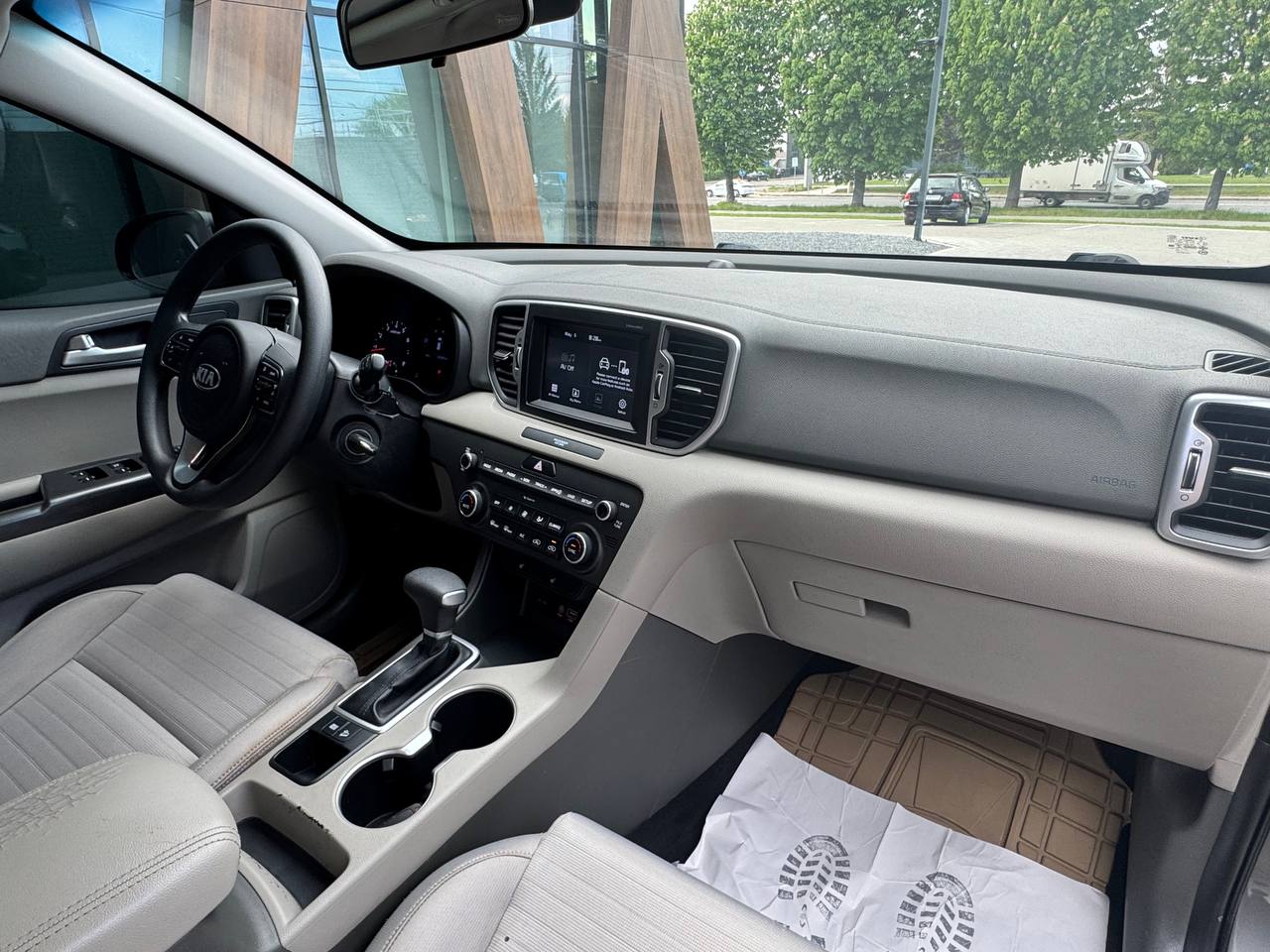 KIA SPORTAGE LX 2017