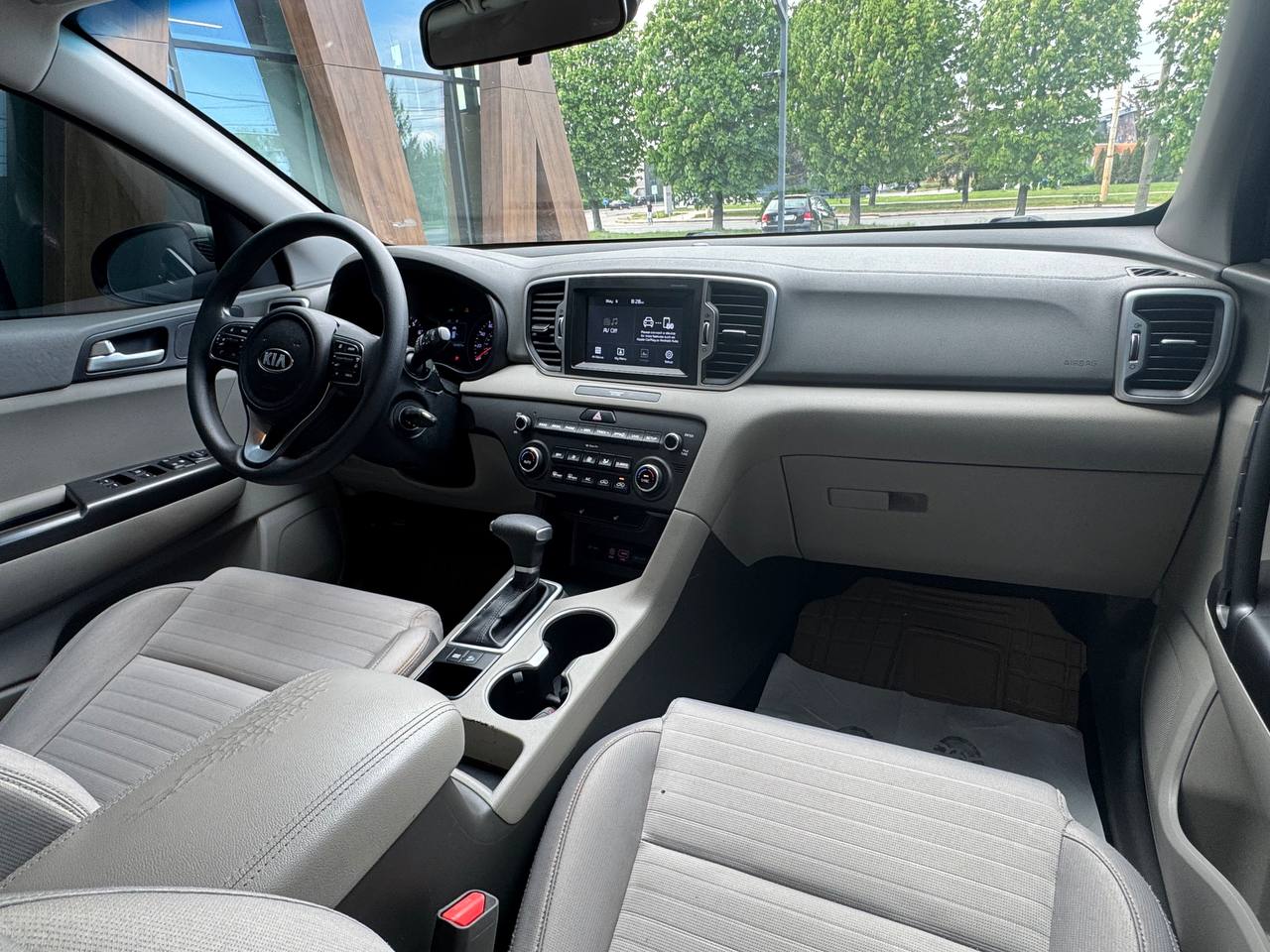 KIA SPORTAGE LX 2017