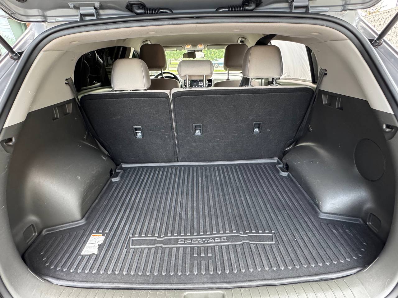 KIA SPORTAGE LX 2017