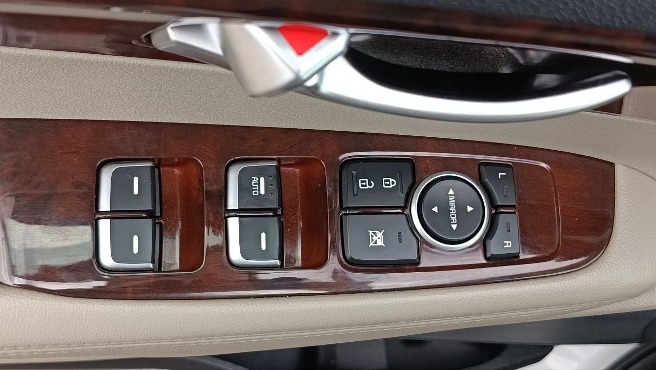 KIA SORENTO LX 2015