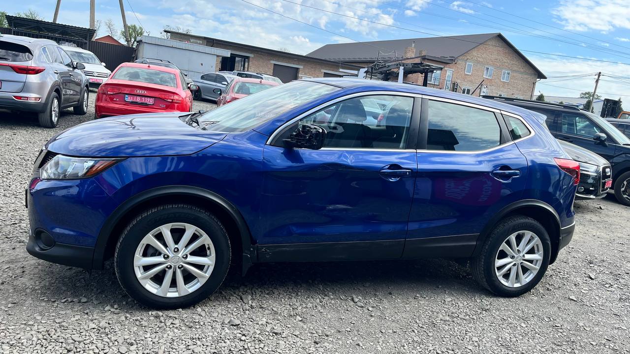 NISSAN ROGUE SPORT S 2018