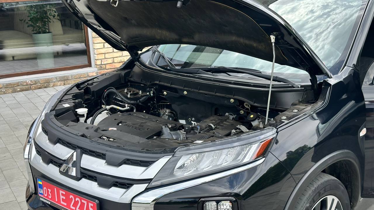 MITSUBISHI OUTLANDER SPORT ES 2019