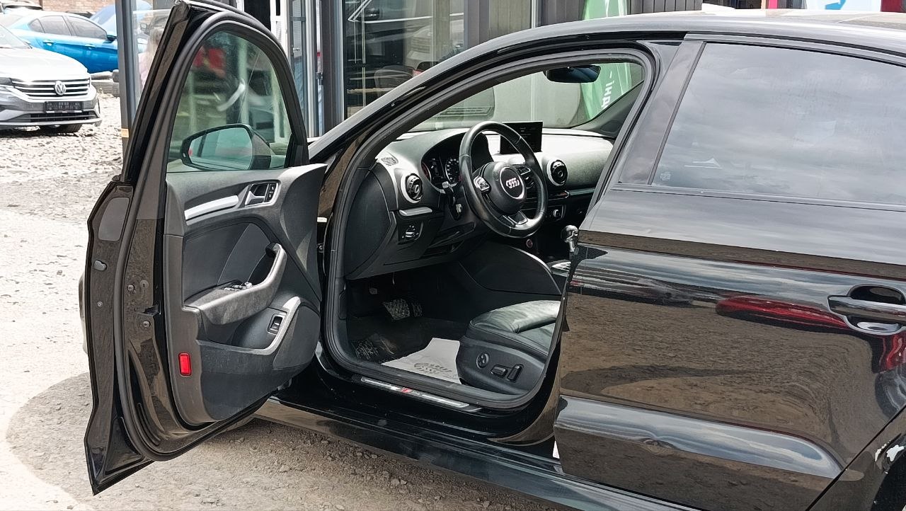 AUDI A3 PREMIUM 2015