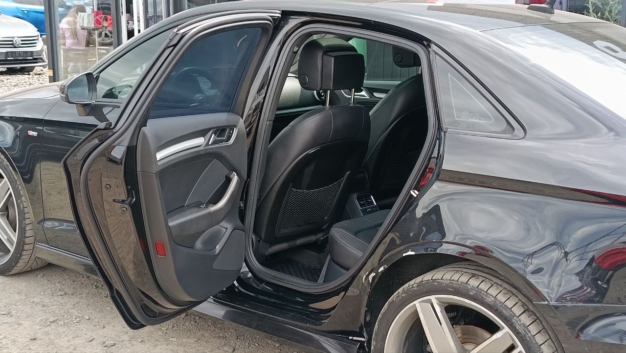 AUDI A3 PREMIUM 2015