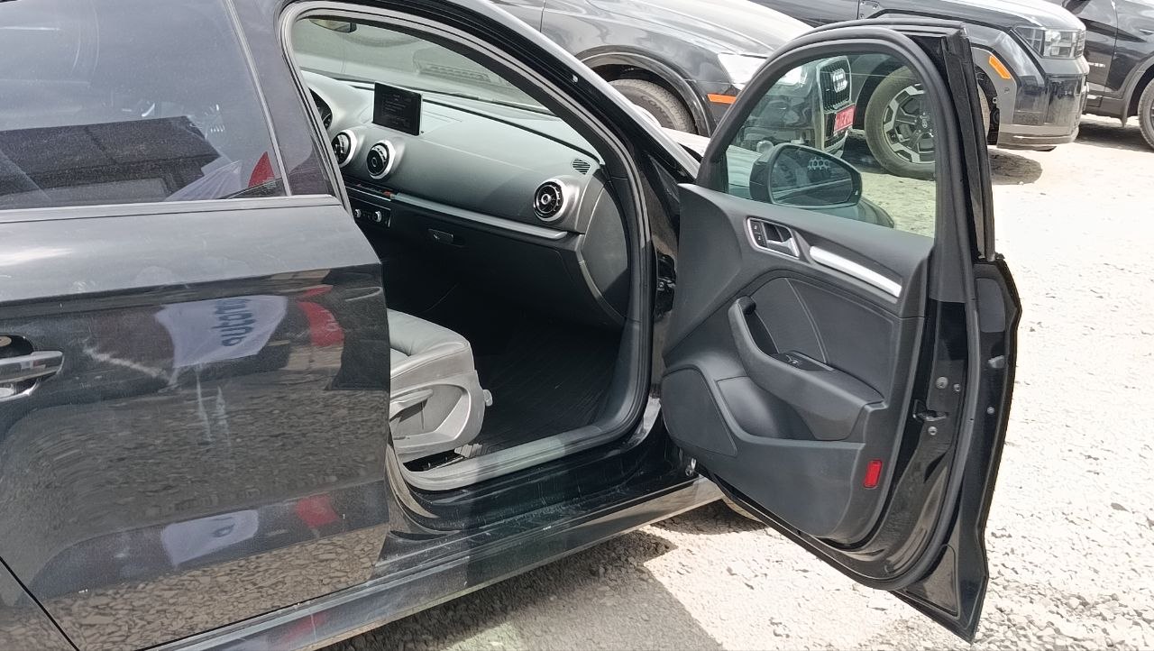 AUDI A3 PREMIUM 2015