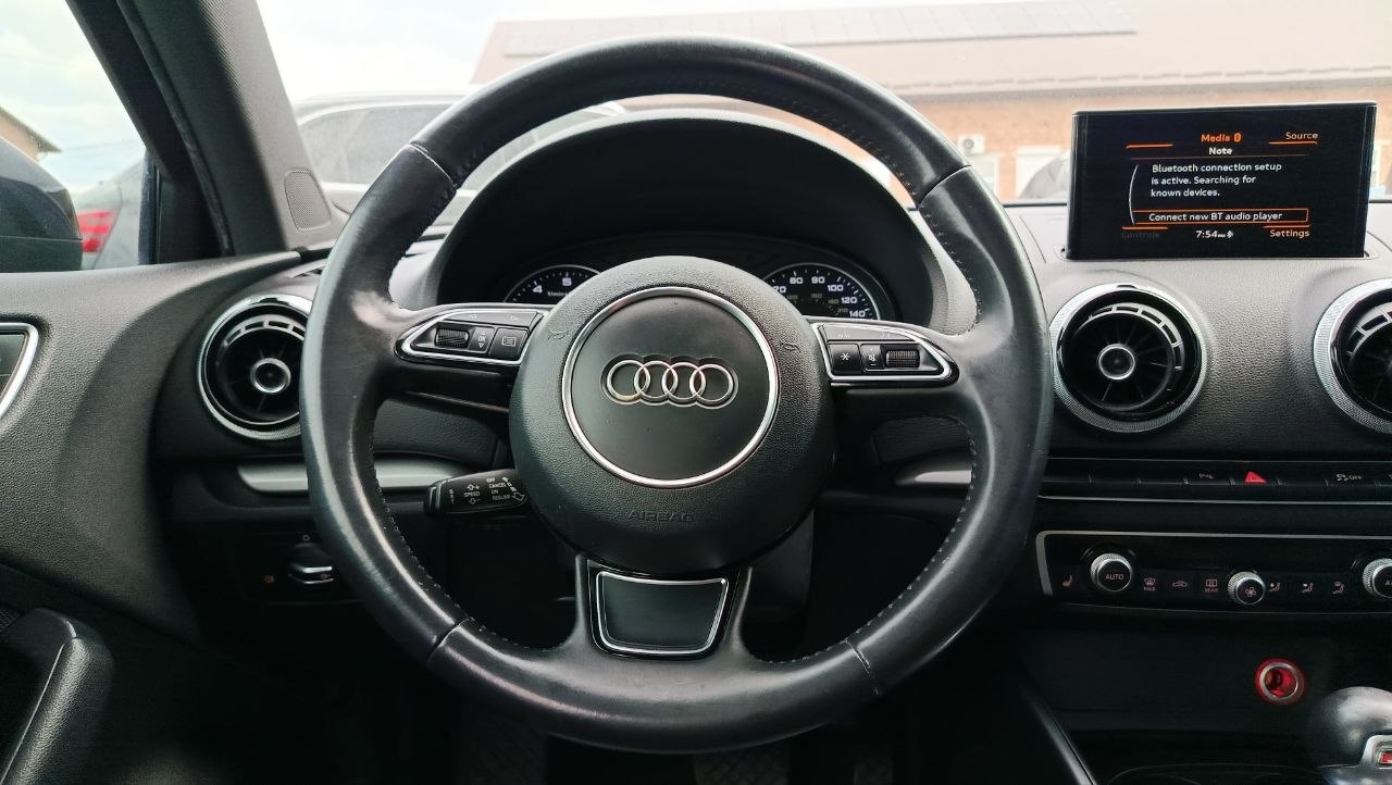 AUDI A3 PREMIUM 2015
