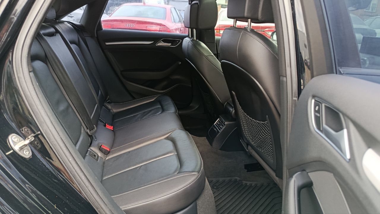 AUDI A3 PREMIUM 2015