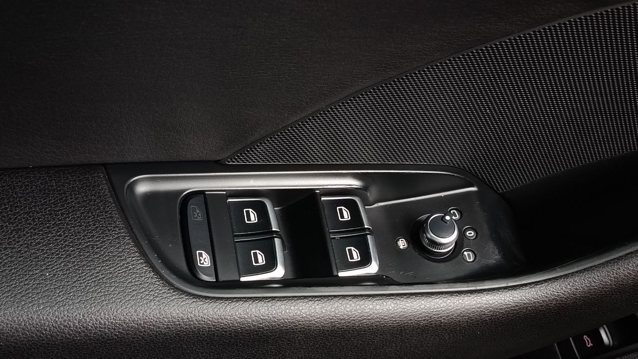 AUDI A3 PREMIUM 2015